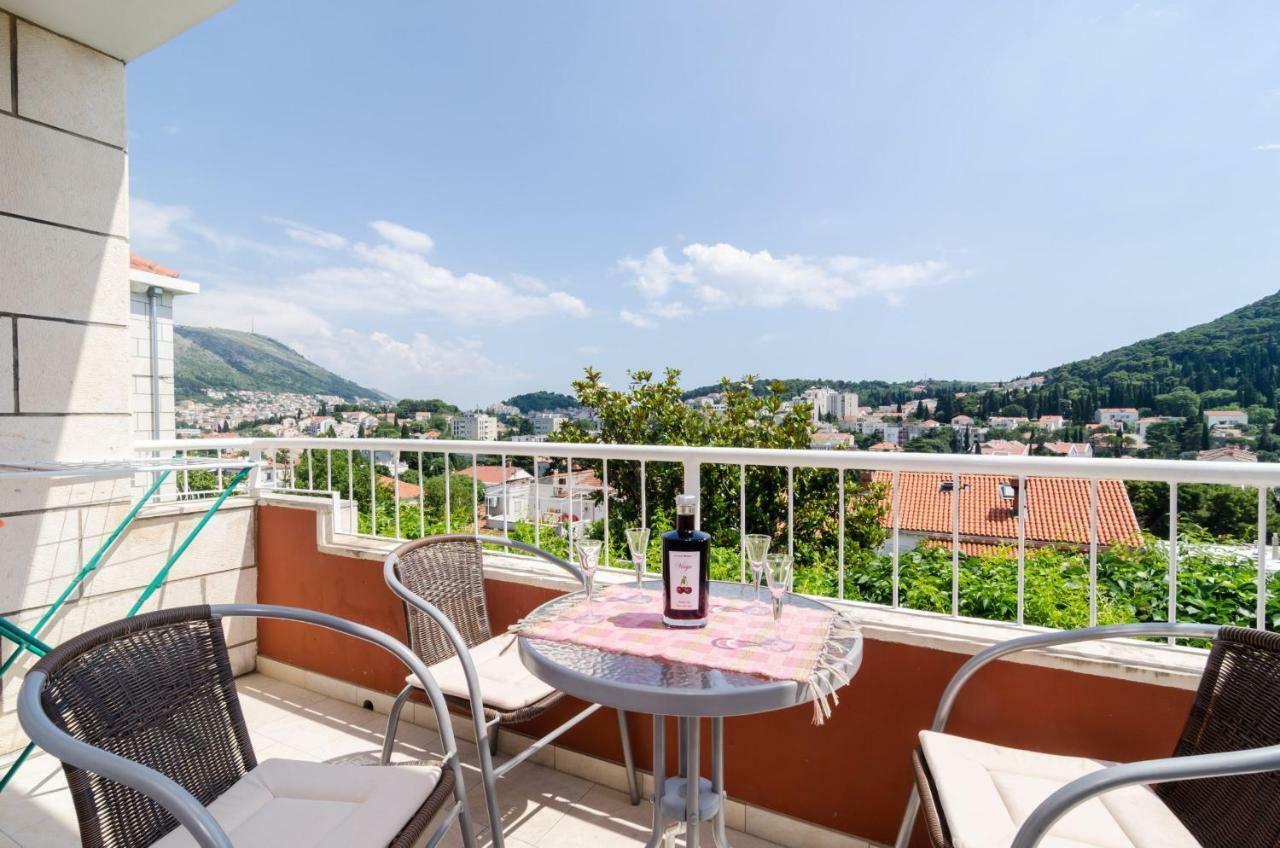 Melisa Apartment With Balcony & Free Parking Dubrovnik Bagian luar foto