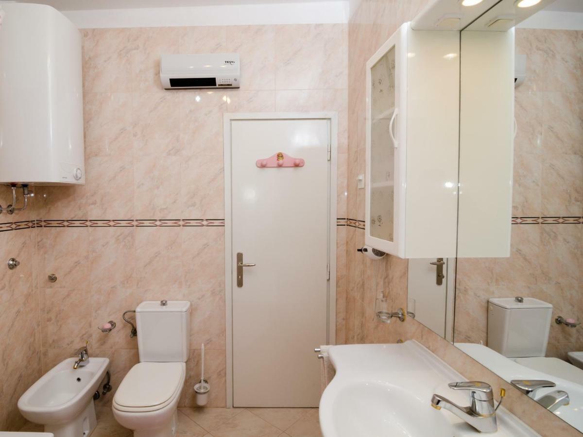 Melisa Apartment With Balcony & Free Parking Dubrovnik Bagian luar foto