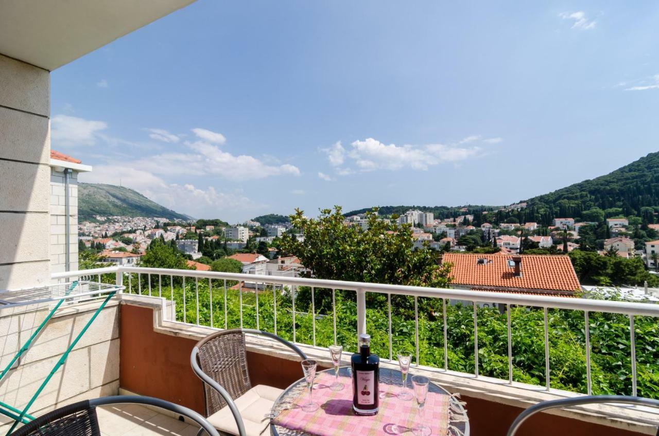 Melisa Apartment With Balcony & Free Parking Dubrovnik Bagian luar foto